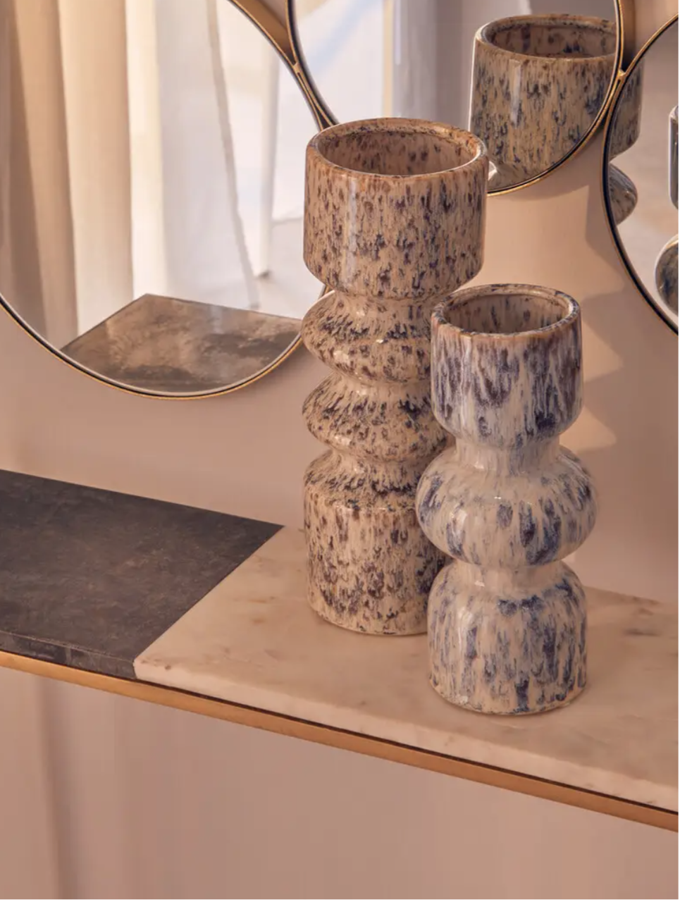 Shai Vase