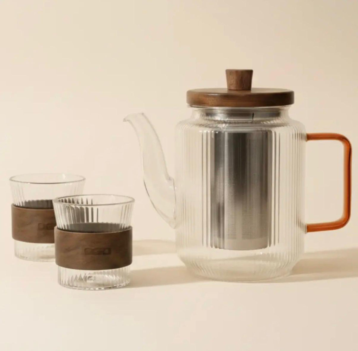 550ml Teapot with 2 X 15cl Glass Cups and Amber Handle Karl
